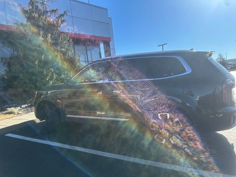 Used 2024 Kia Telluride SX Prestige image 5