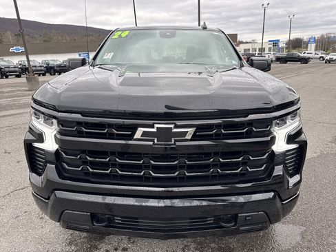 Used 2024 Chevrolet Silverado 1500 RST w/ Z71 Off-Road Package image 9