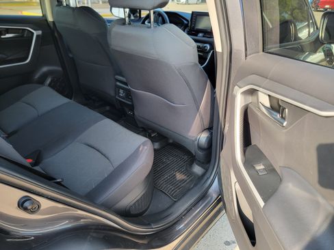 Used 2022 Toyota RAV4 XLE image 11