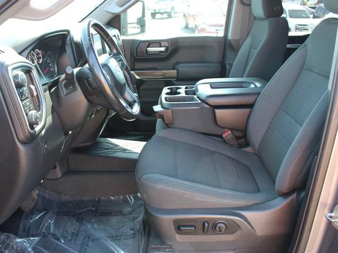 Used 2020 Chevrolet Silverado 1500 LT w/ Texas Edition AWD/4WD image 11