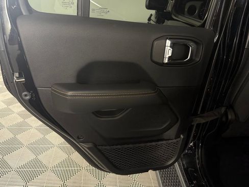 Certified 2025 Jeep Wrangler Unlimited Sahara image 26