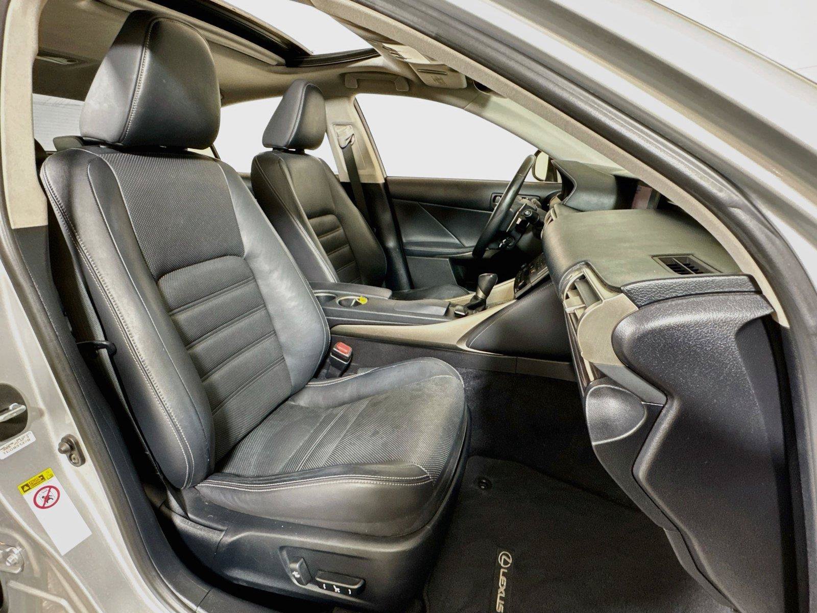 Used 2014 Lexus IS 350 AWD w/ Luxury Package w/Gray Wood image 27
