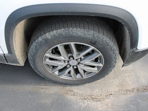 Used 2019 GMC Acadia SLE w/ Driver Alert Package I image 3