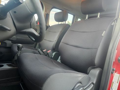 Used 2012 Nissan Cube 1.8 w/ Interior Designer Pkg FWD image 10