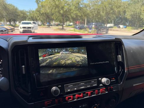 Used 2026 Nissan Frontier PRO-4X AWD/4WD image 21