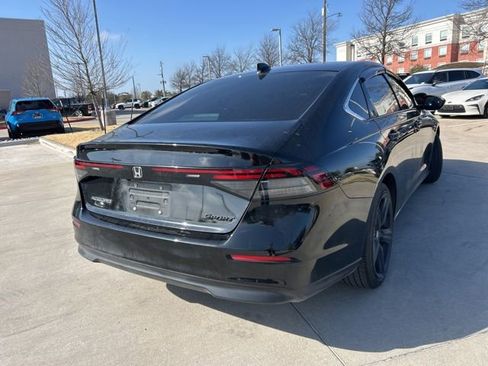 Used 2023 Honda Accord EX image 3