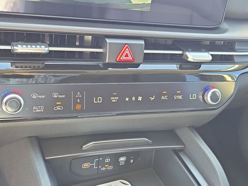 New 2026 Kia Sportage EX AWD/4WD image 26