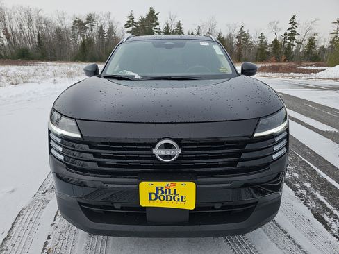 New 2026 Nissan Kicks SV w/ SV Premium Package image 10