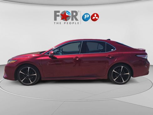 Used 2018 Toyota Camry XSE w/ Driver Assist Package FWD image 2