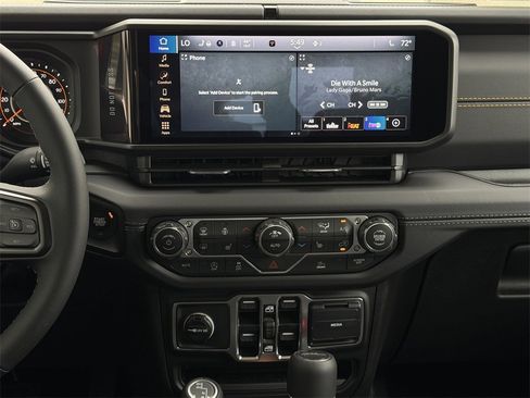 New 2025 Jeep Gladiator Sport image 14