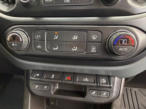 Used 2015 Chevrolet Colorado Z71 w/ LPO, Bed Protection Package image 55