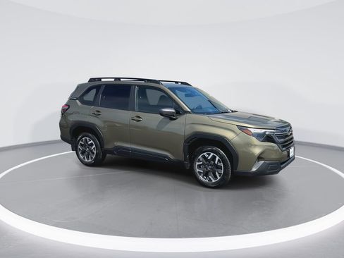 New 2026 Subaru Forester Premium AWD/4WD image 9
