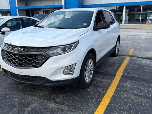 Used 2019 Chevrolet Equinox LS FWD image 1