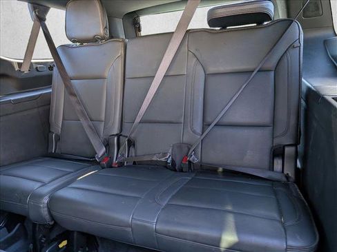 Used 2021 Chevrolet Suburban High Country w/ Premium Package image 20