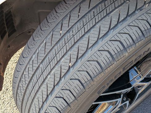 Used 2025 Mercedes-Benz GLA 250 image 12