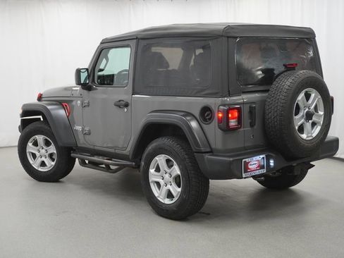 Used 2019 Jeep Wrangler Sport w/ Quick Order Package 24S AWD/4WD image 15