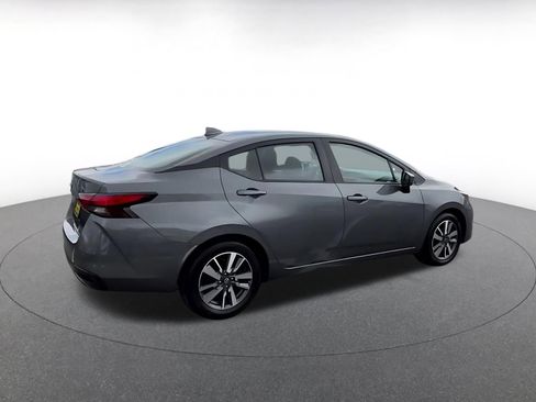 Used 2025 Nissan Versa SV image 12