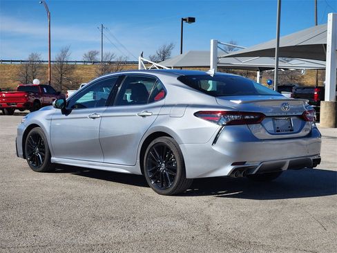 Used 2024 Toyota Camry XSE image 3