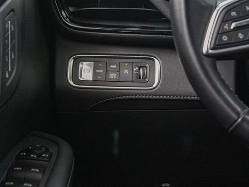 Certified 2026 Buick Enclave Preferred w/ Power Package AWD/4WD image 24
