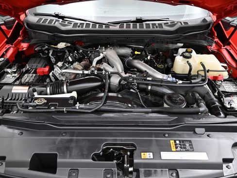 Used 2024 Ford F350 Lariat w/ FX4 Off-Road Package AWD/4WD image 8