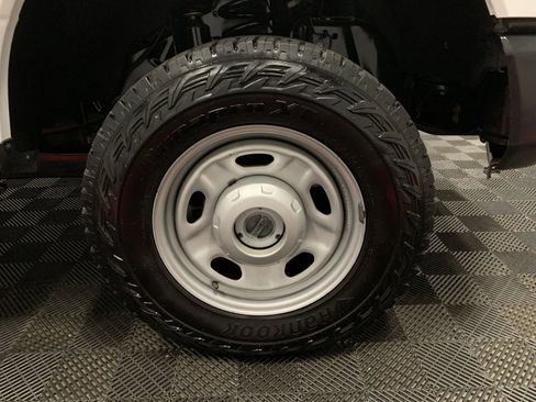 Used 2022 Ford F250 XL w/ Power Equipment Group image 24