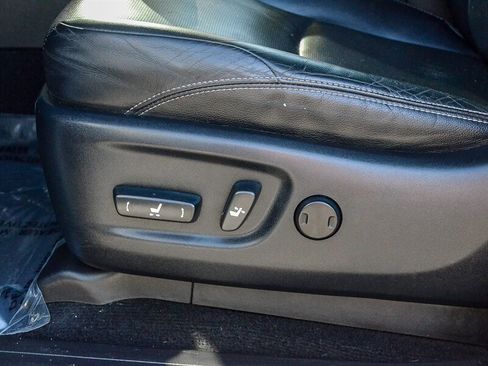 Used 2015 Toyota 4Runner Limited image 26