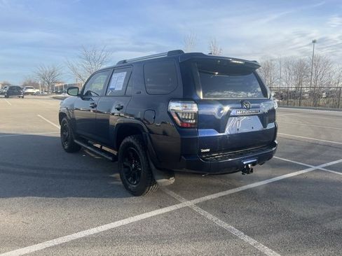 Used 2020 Toyota 4Runner SR5 image 6