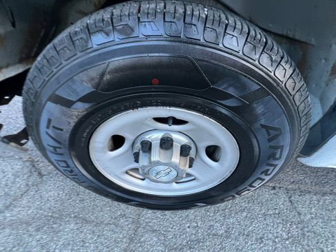 Used 2016 Chevrolet Express 3500 LT w/ LT Preferred Equipment Group image 26