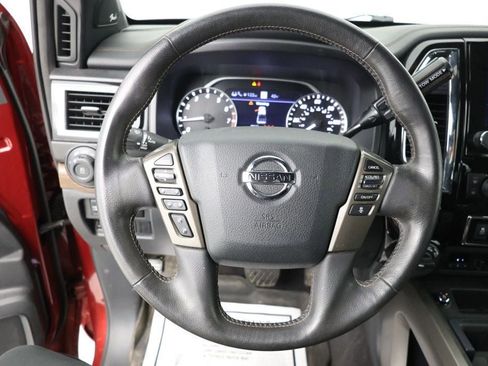 Used 2022 Nissan Titan Platinum Reserve w/ Moonroof Package image 12