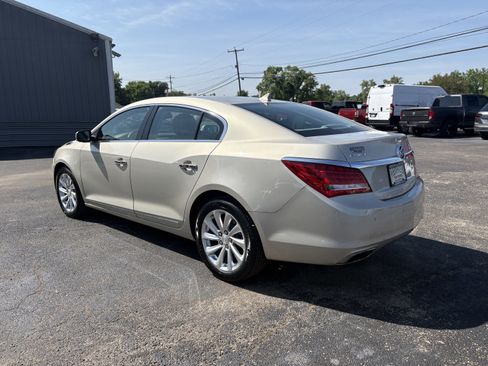 Used 2014 Buick LaCrosse Leather w/ Driver Confidence Package FWD image 2