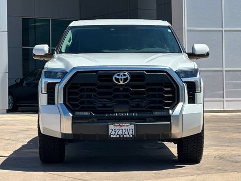 Used 2023 Toyota Tundra Limited w/ TRD Off-Road Package AWD/4WD image 10
