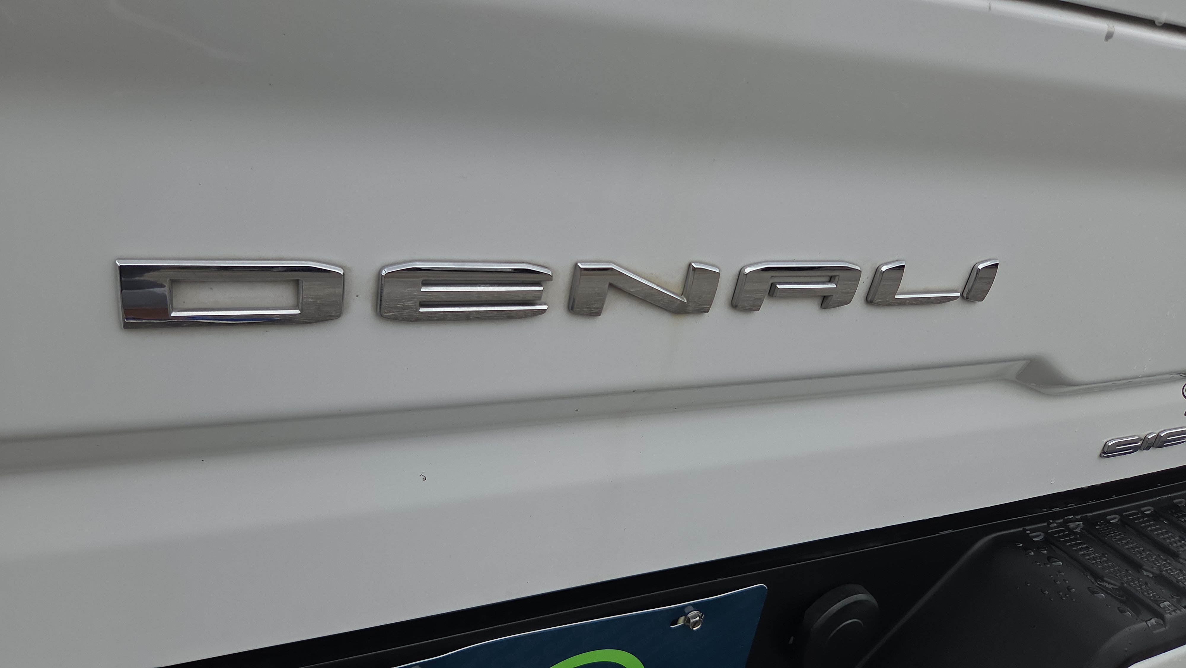 Certified 2020 GMC Sierra 3500 Denali w/ Denali Ultimate Package AWD/4WD image 18