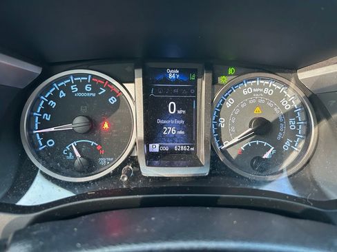 Used 2020 Toyota Tacoma Limited AWD/4WD image 25