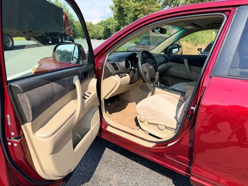 Used 2008 Toyota Highlander 4WD image 9
