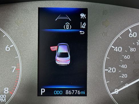 Used 2023 Toyota Corolla LE FWD image 15