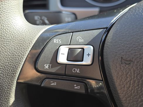 Used 2018 Volkswagen Atlas Launch Edition image 26