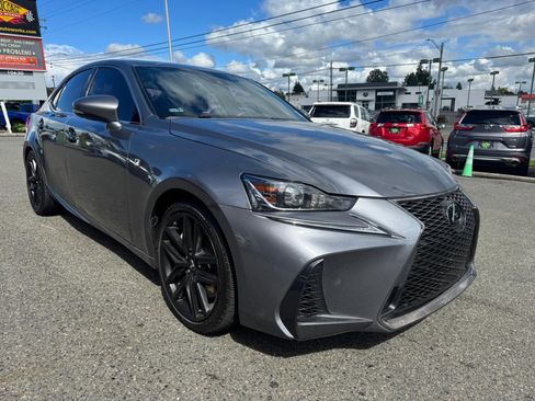 Used 2017 Lexus IS 200t F Sport w/ F Sport Package RWD image 3