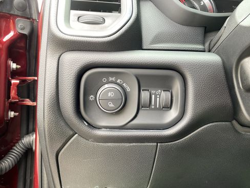 Used 2021 RAM 3500 Laramie image 26