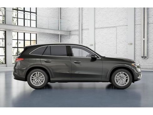 New 2026 Mercedes-Benz GLC 300 4MATIC image 2