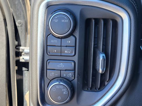 Used 2020 Chevrolet Silverado 1500 LT w/ All-Star Edition image 33