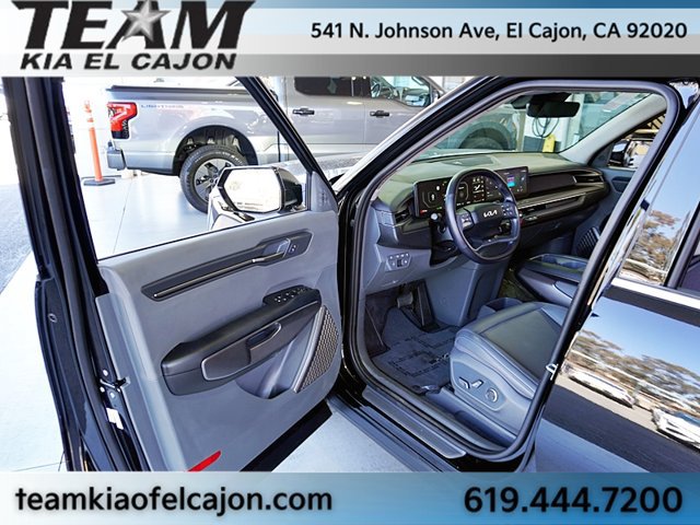 Certified 2024 Kia EV9 Light Long Range RWD image 45
