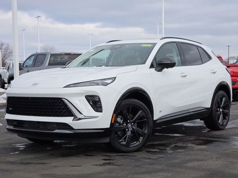 New 2026 Buick Envision Sport Touring image 2