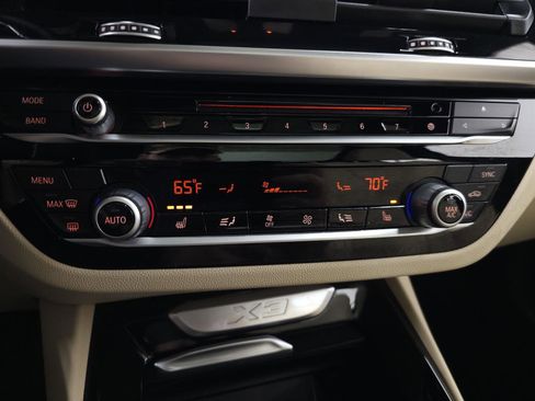 Used 2018 BMW X3 xDrive30i image 23