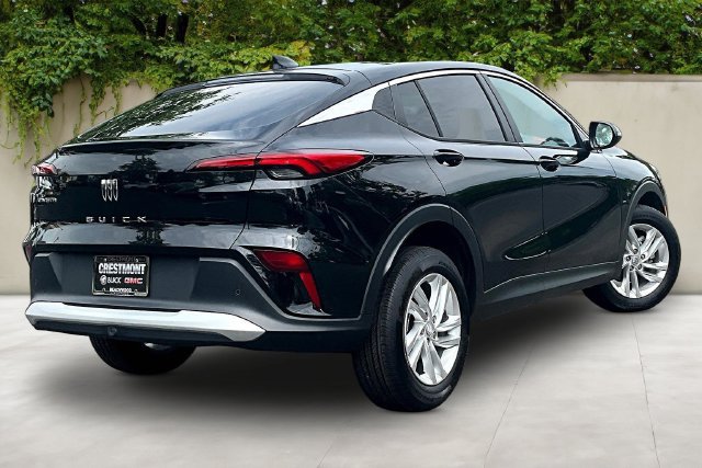 Used 2025 Buick Envista Preferred FWD image 6