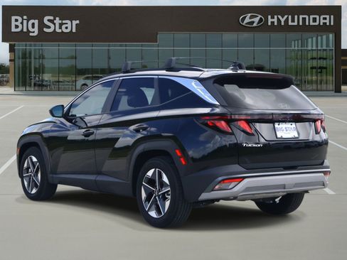 Certified 2026 Hyundai Tucson SEL FWD image 3