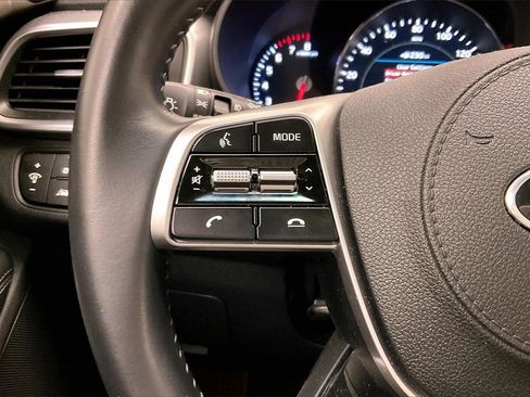 Used 2020 Kia Sorento EX image 16