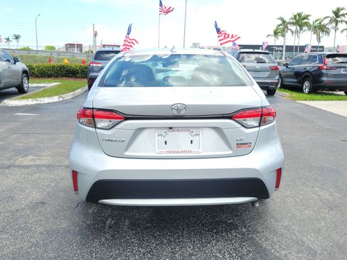 Used 2022 Toyota Corolla LE FWD image 10