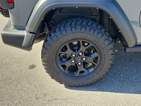Used 2023 Jeep Wrangler Willys image 25