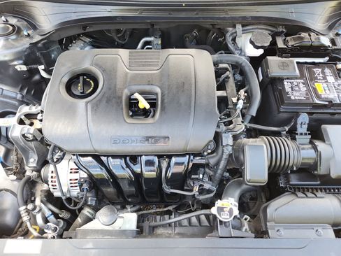 Used 2023 Kia Forte LXS w/ LXS Technology Package FWD image 29