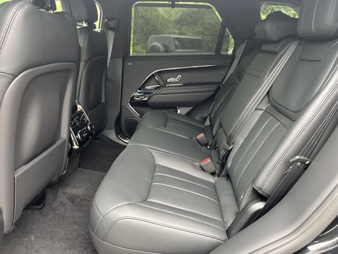 Used 2025 Land Rover Range Rover Sport Autobiography AWD/4WD image 12